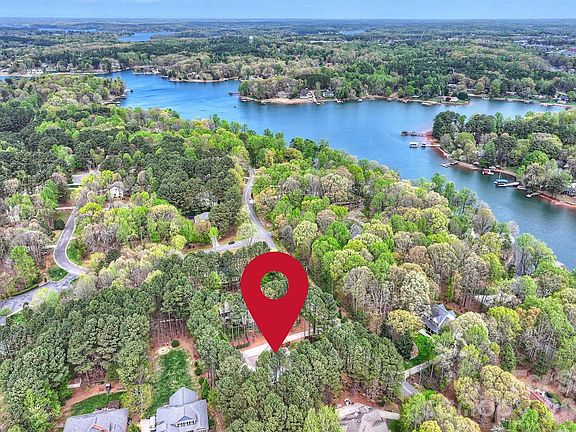 3rd image of 271 Beaten Path Rd