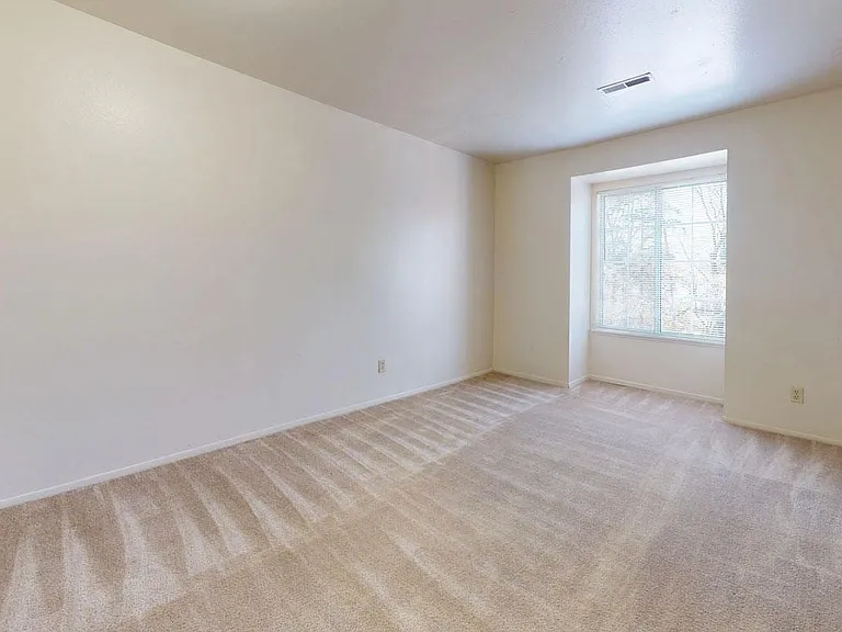Apple Ridge Apartments — Photo 21
