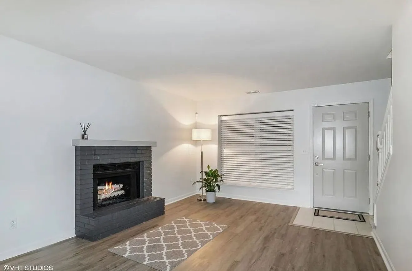1252 Marywood Court - 1 — Photo 4