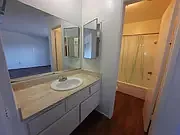 6128 N Cahuenga — Photo 17