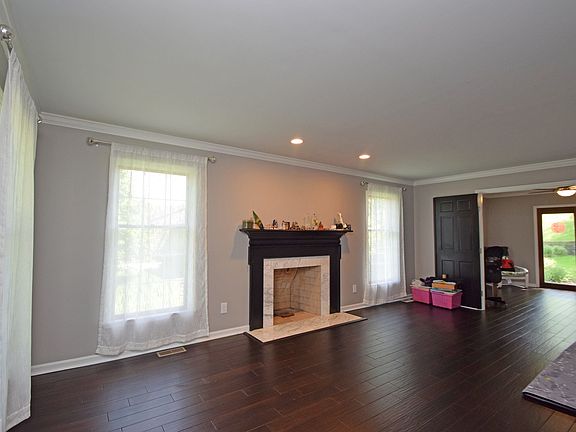 4th image of 8431 Heritage Dr