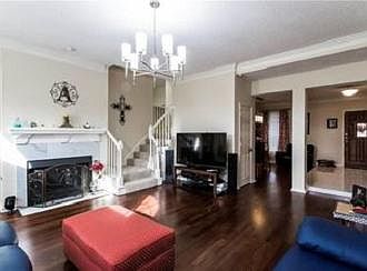 5th image of 6103 Crystalwood Ct