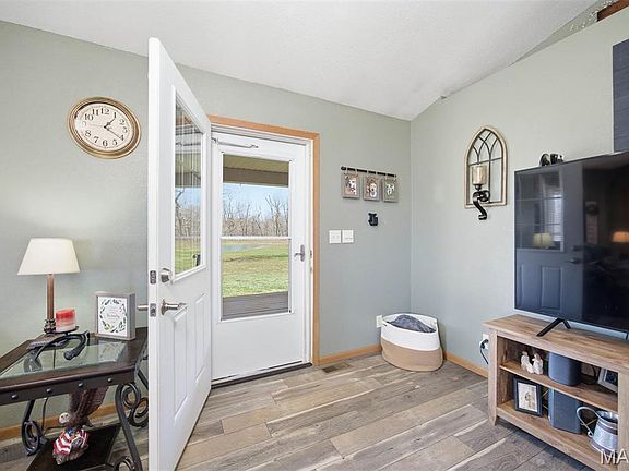 2nd image of 12003 Emerald Rd