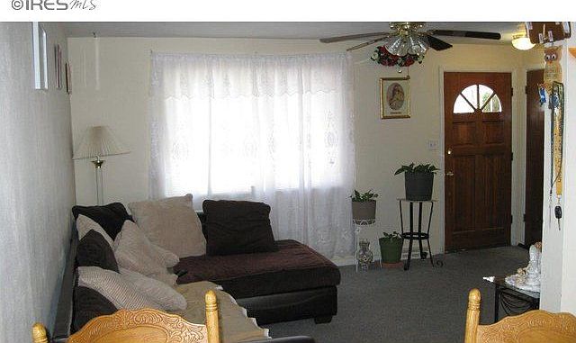 2nd image of 447 Elliott St
