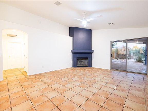 4th image of 2149 N Creek Vista Dr
