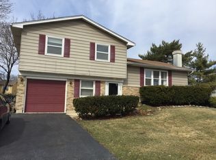 1426 Kathleen Way, Palatine, IL 60007