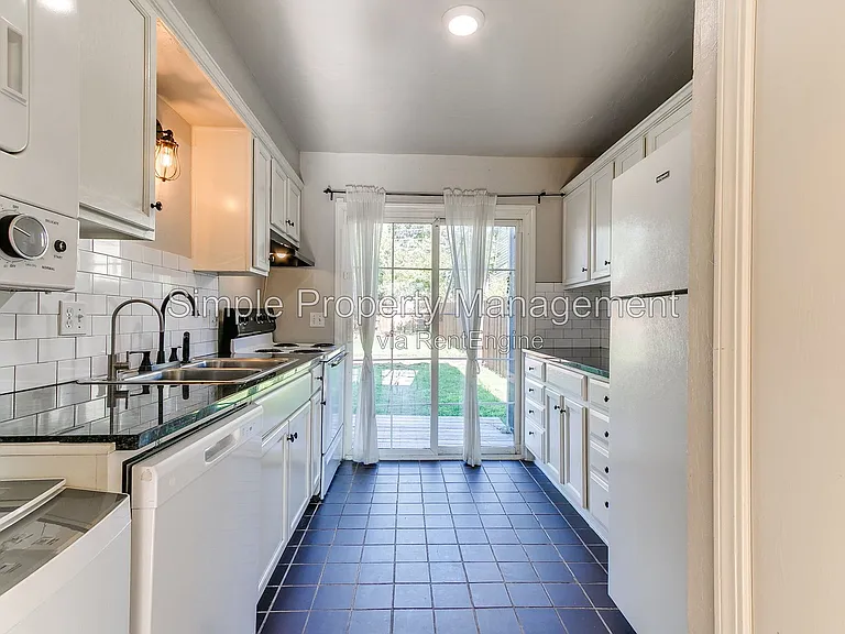3715 N Lee Ave #1 — Photo 8