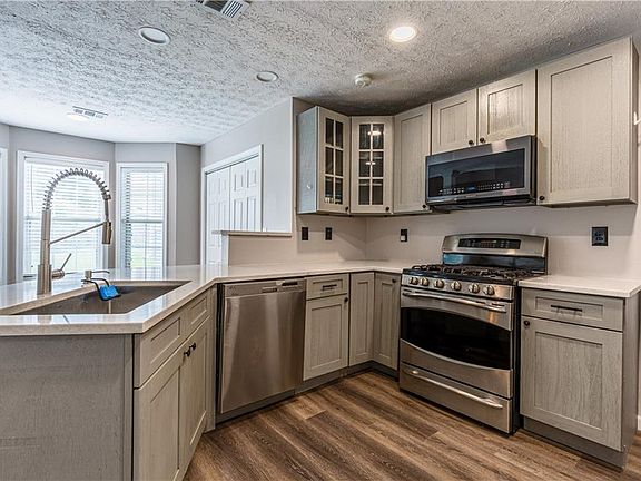 5th image of 3192 Dunlin Way