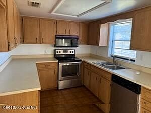 3rd image of 3711 Prescott St