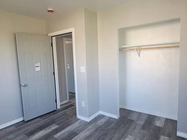 241 E 122nd St #A, Los Angeles, CA 90061