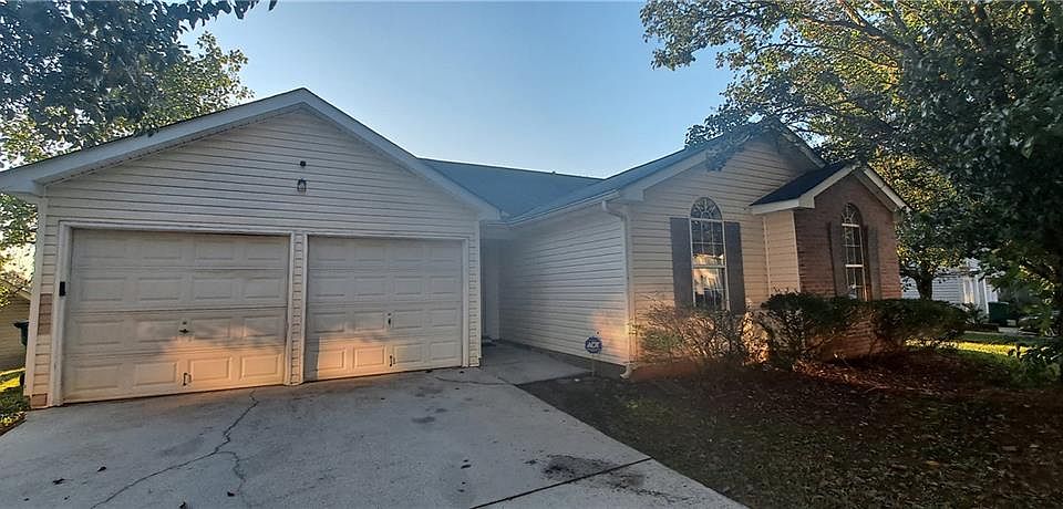 1st image of 2318 Rambling Way