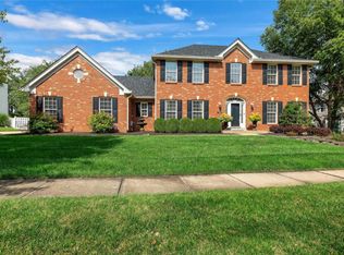 16026 Nantucket Island Dr, Grover, MO
