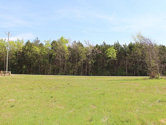 2nd image of 9651 Halls Hill Pike