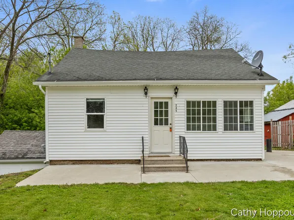 245 Church St, Hubbardston, MI 48845