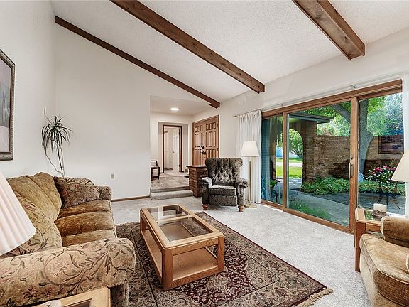 4th image of 3035 Arnold Palmer Dr