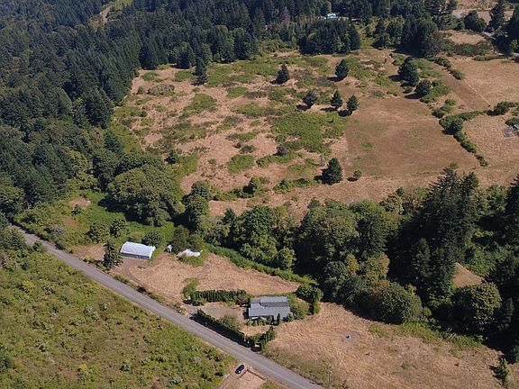 5th image of 19628 SW McCormick Hill Rd
