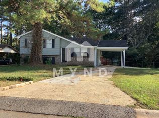 18 Avalon Way, Riverdale, GA 30274