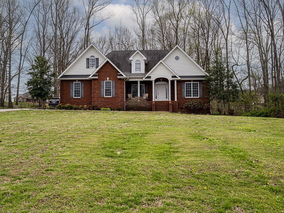 1st image of 133 Creeks Crossing Ct