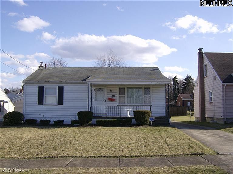 1st image of 1321 Detroit Ave