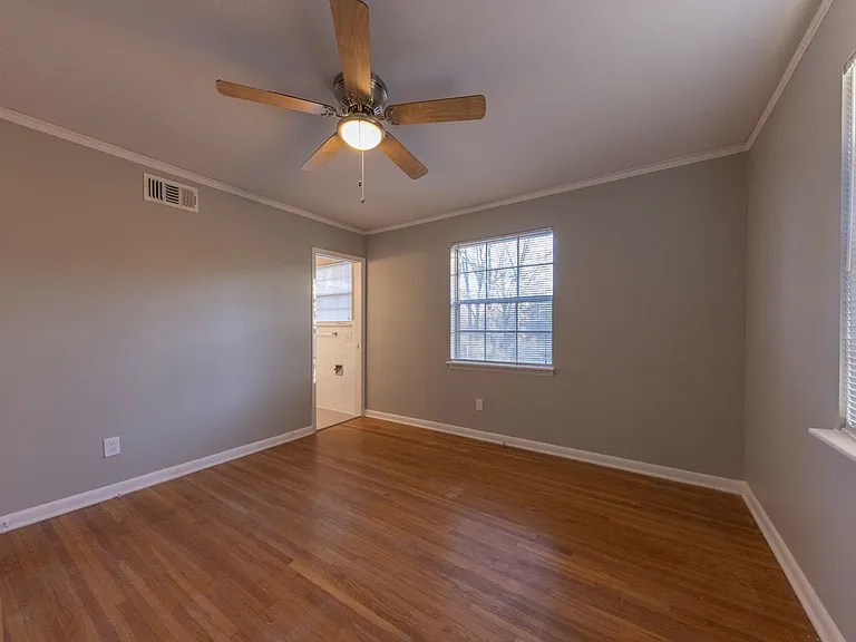 7207 L St #72207 — Photo 25