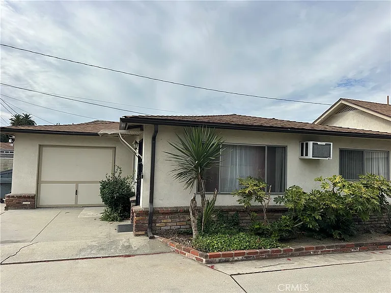 6237 Oak Ave — Photo 12