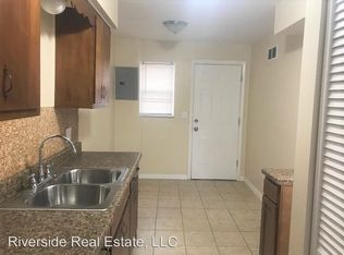 911 Joliet Dr, Cahokia, IL 62206