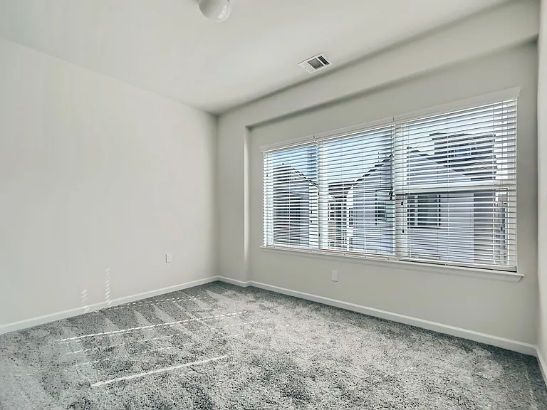 1408 Waterloo Shore Ln #7 — Photo 25
