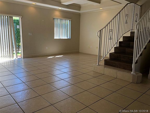 5th image of 11665 NE 18th Dr #11665