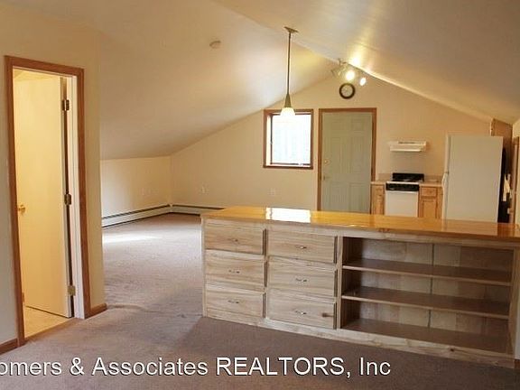 2nd image of 3087 Forrest Dr #2