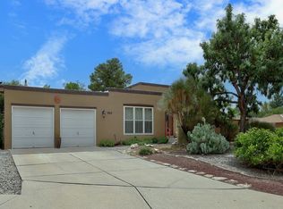 7517 La Madera Rd NE, Albuquerque, NM 87109