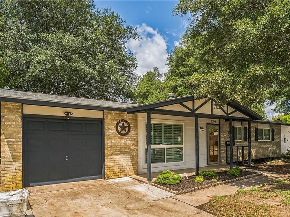 1st image of 1009 Williamsburg Dr