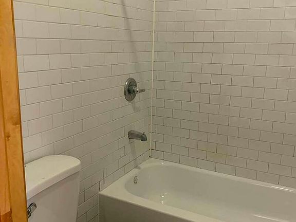 5th image of 1401 Pacific St #2
