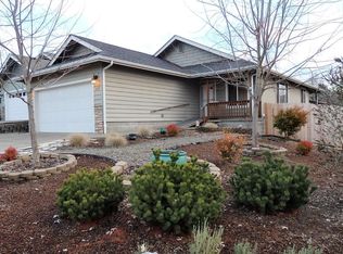 117 Aztec Ct, Grants Pass, OR 97527