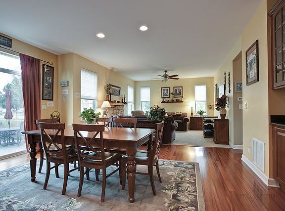 4th image of 2750 Liberty Lakes Blvd