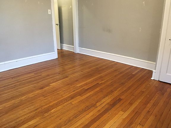 5th image of 403 S 40th St #3R