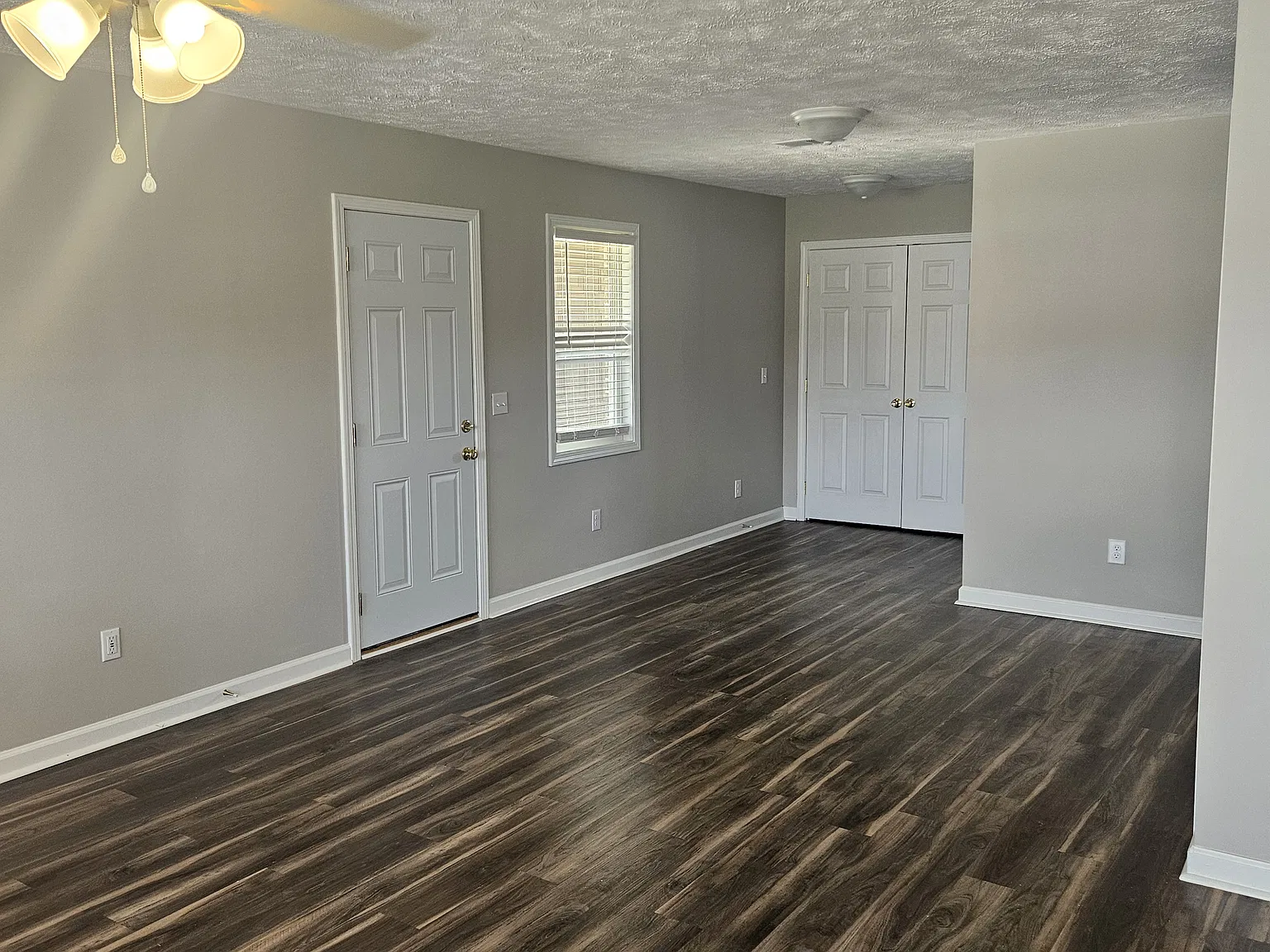 110 Woodberry St — Photo 4