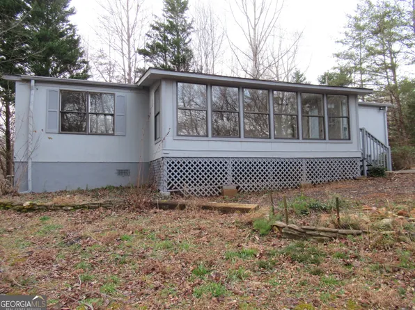 61 Berry Patch Ln, Cleveland, GA 30528