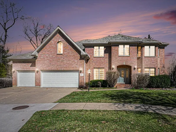 4800 Amaarja Ct, Palatine, IL 60067