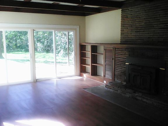 5th image of 841 McAllister St