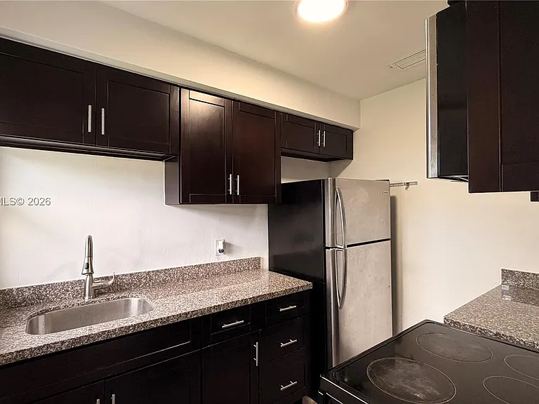 115 NW 118th St #115 — Photo 10