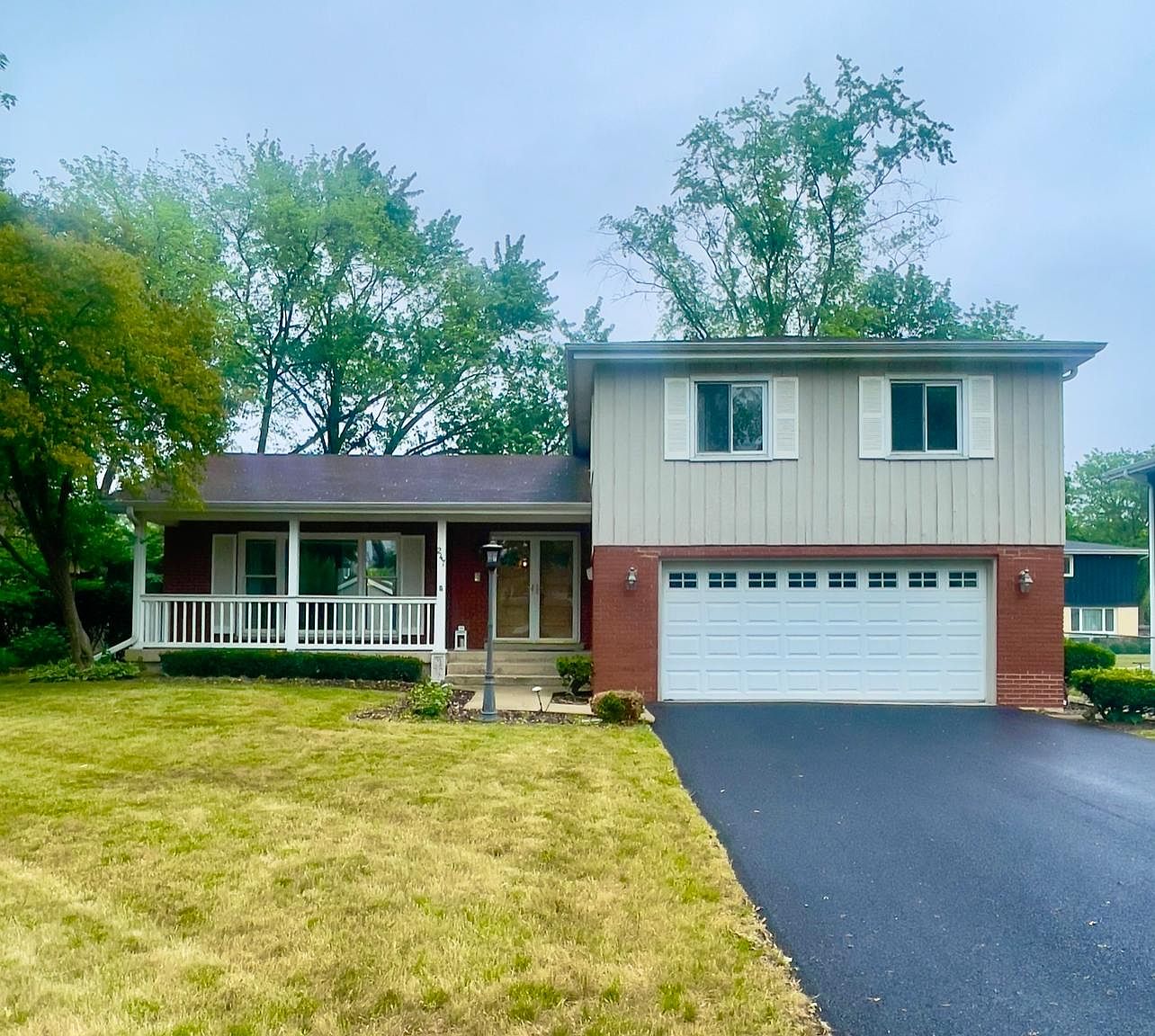 247 N Friars Ct, Addison, IL 60101 Zillow