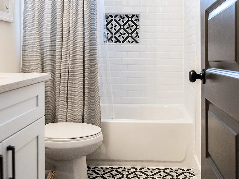 1085 Mayson Turner Rd NW — Photo 31