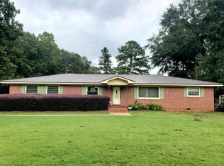 522 Riverside Ave, Tallassee, AL 36078