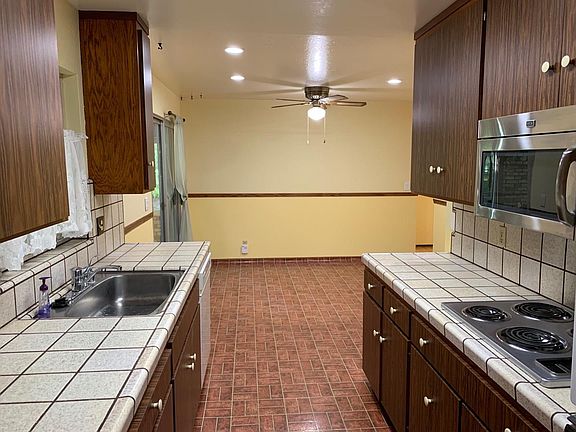 5th image of 7660 W Hill Ln