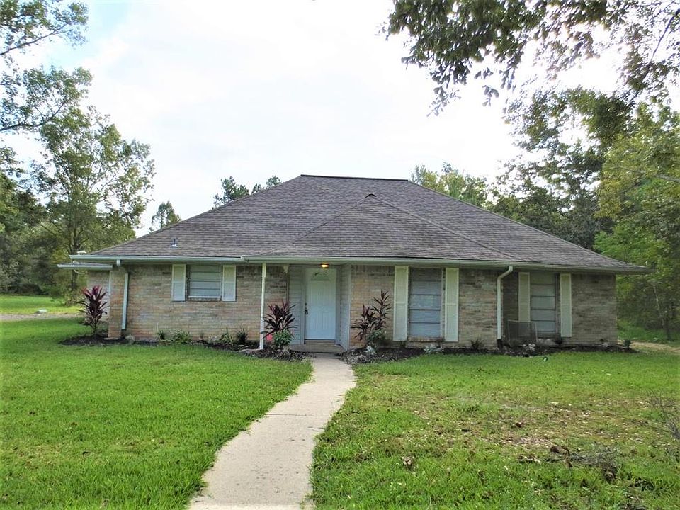 1st image of 20223 Lakeside Dr