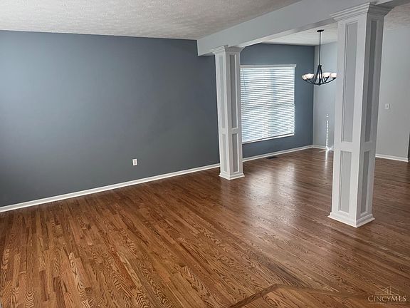 4th image of 3630 Legend Oaks Dr