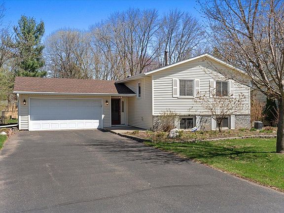 2nd image of 1833 Richal Dr