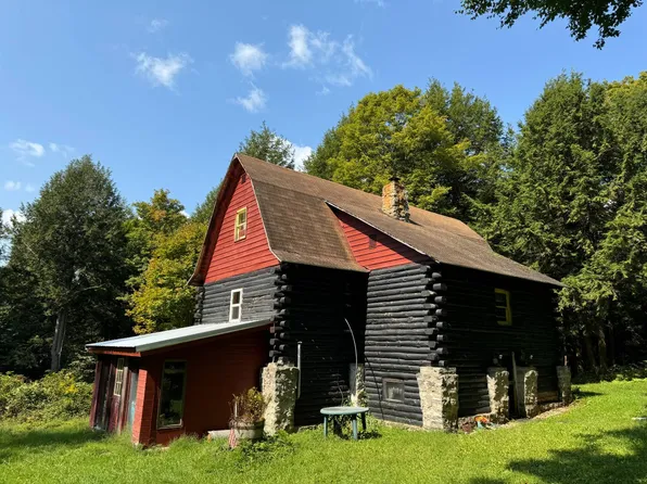 586 Mosse Rd, Cherry Valley, NY 13320