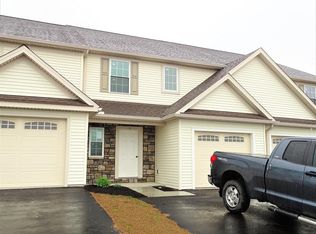 3 Maize Cir, Elizabethtown, PA 17022