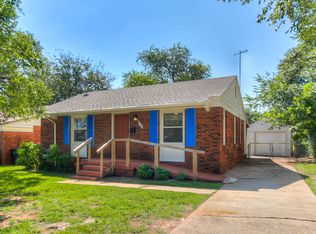 512 E Grumman Dr, Midwest City, OK 73110